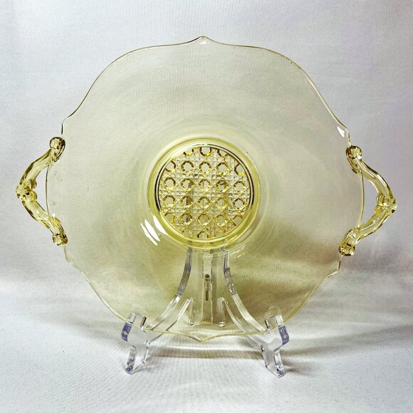 Lancaster Landrum Cane Topaz Two Handle Plate Lemon Yellow Vintage Glass - Picture 5 of 7